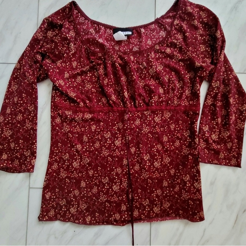 Xhilaration Maroon Floral Print Blouse
